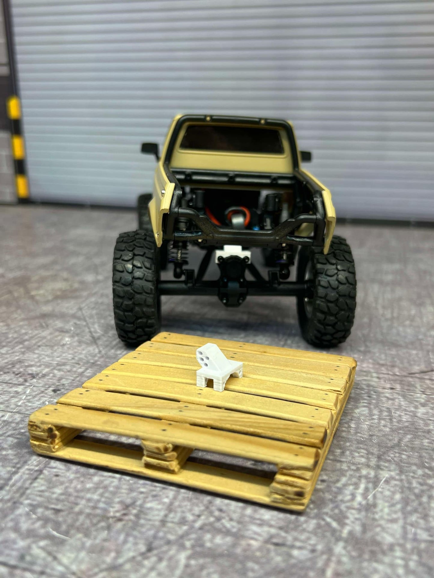1/24 Link Riser