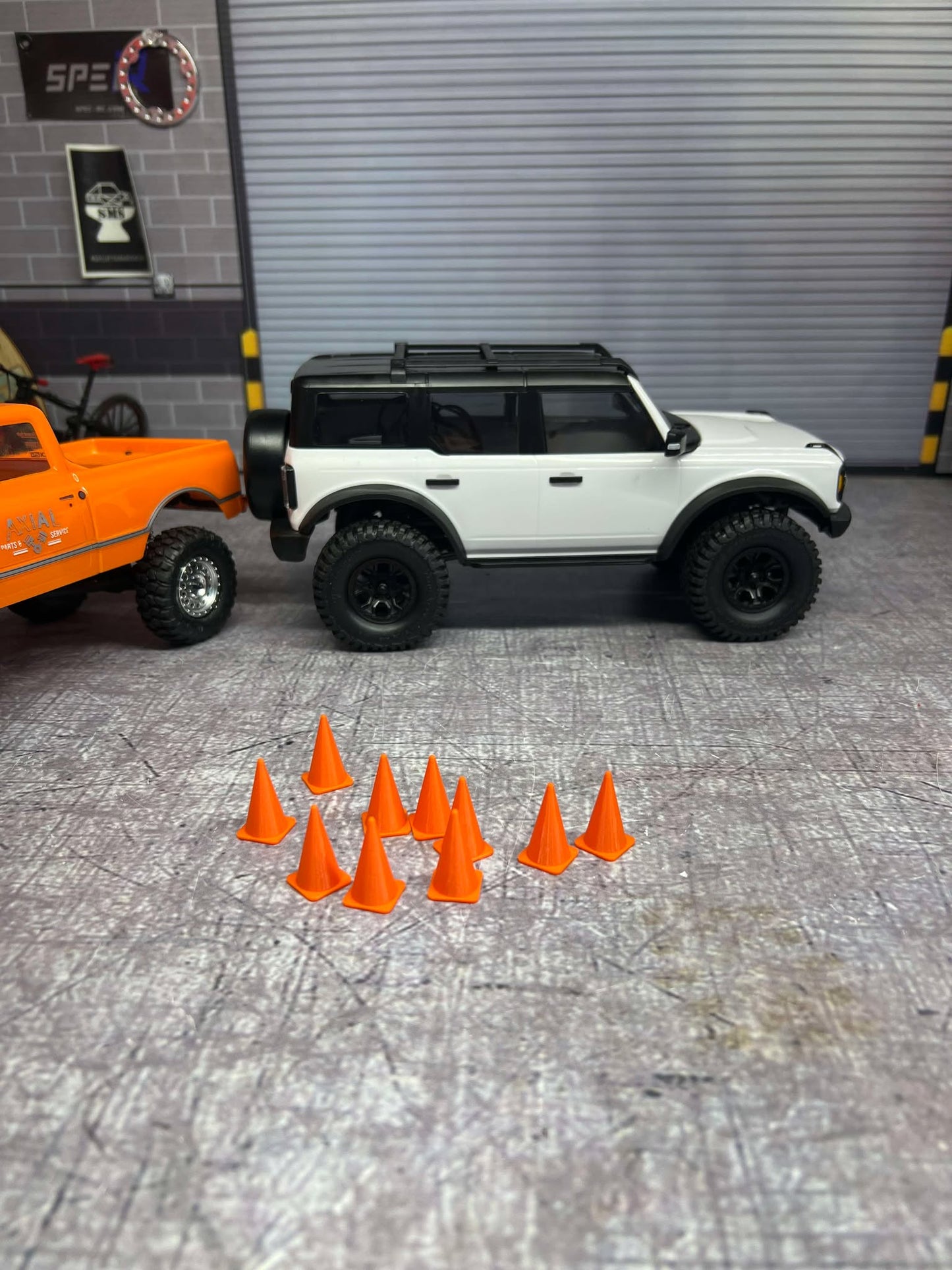1/24 Scale 10 Pack Road Cones