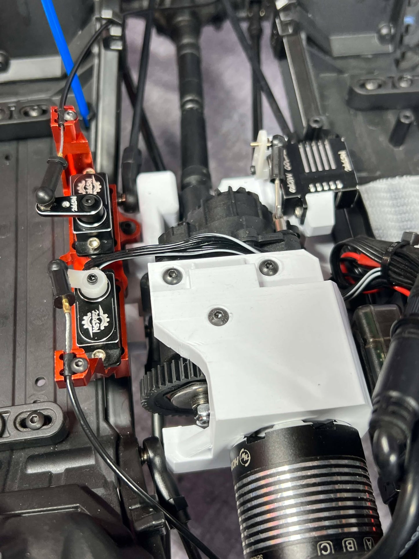 TRAXXAS TRX4 RTR FLAT BELLY SKID & MOTOR MOUNT