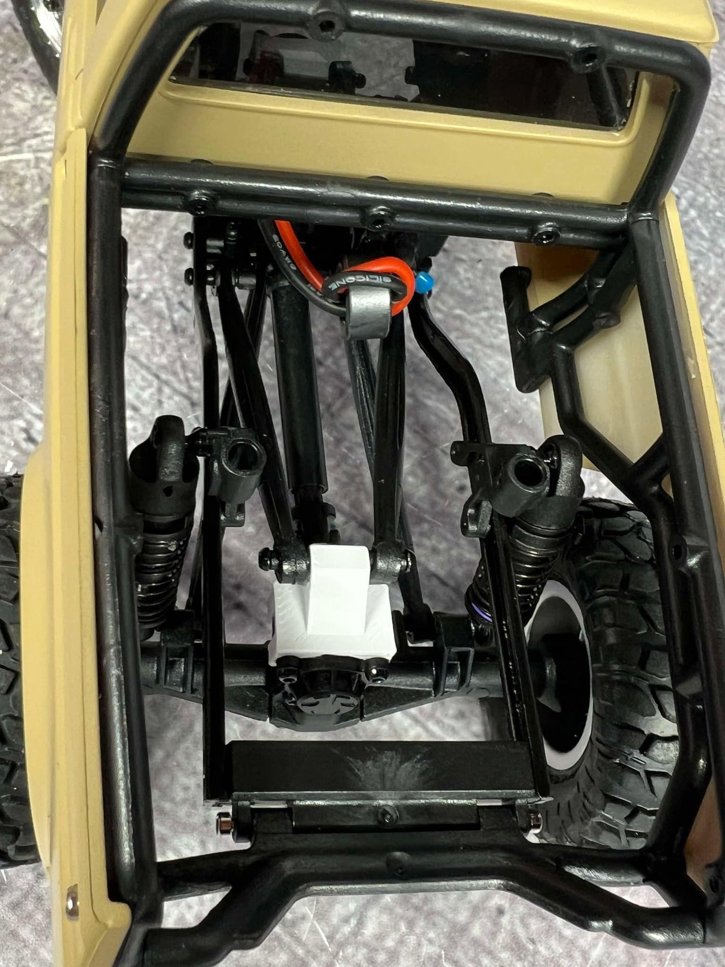 1/24 Link Riser