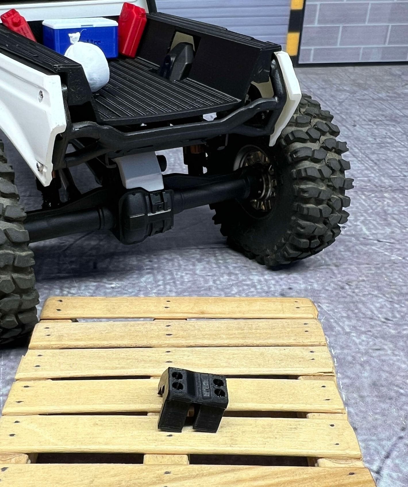 TRX4M LINK RISER – InTheWorks Rc